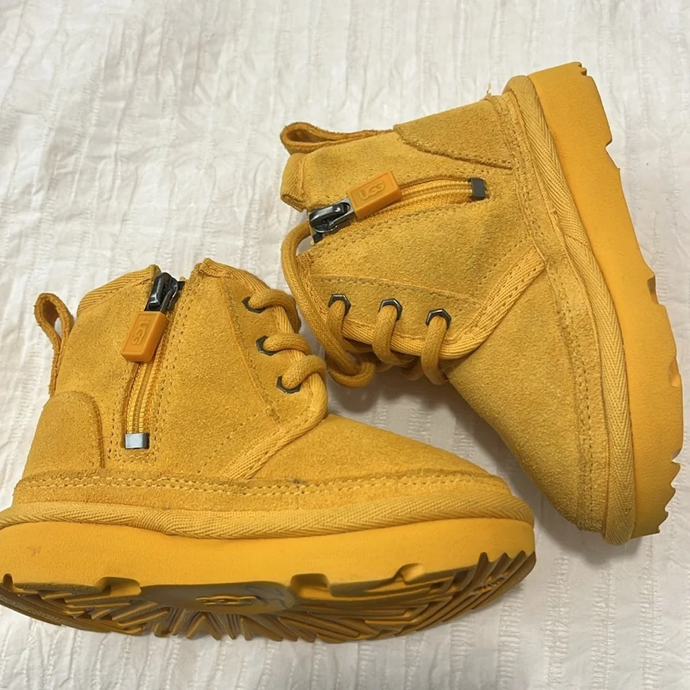 UGG NEUMEL II kids toddler boots shoe lace inner Sherpa lined treadlite size 6c - Picture 13 of 14